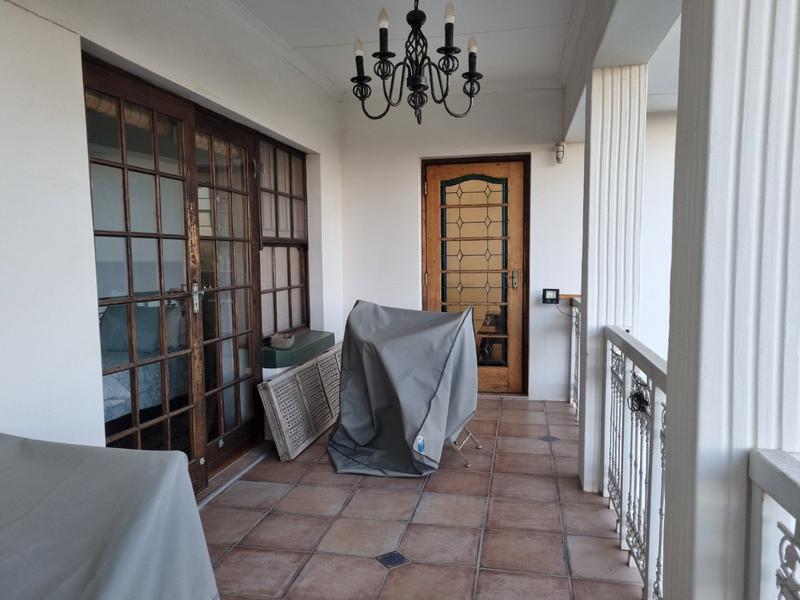 15 Bedroom Property for Sale in Aalwyndal Western Cape